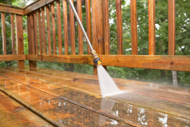 Why Choose Our Certified Pressure Washing Experts for Your Project Needs in Stanfield, OR?